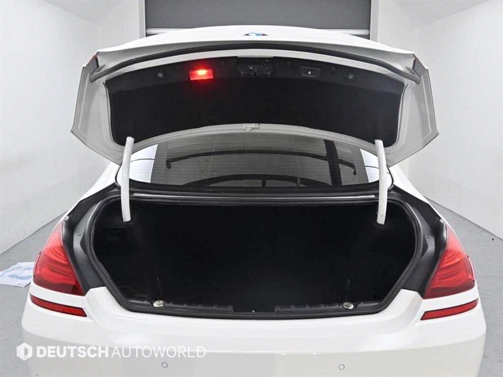 BMW 6 series 2017 Blanco - Importación desde Corea - HF Imports Iquique - Foto 20