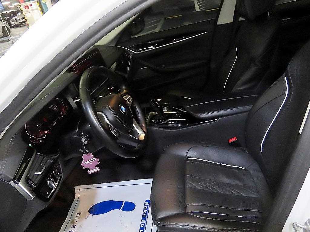 BMW 5 Series - Vista 6