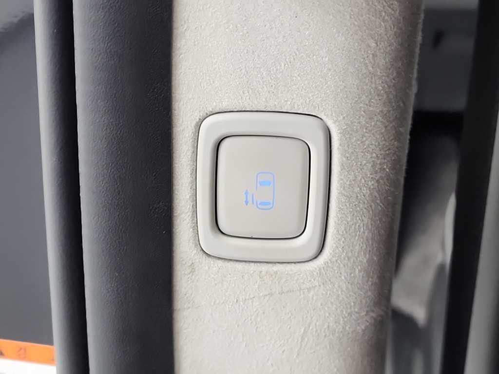 HYUNDAI Staria 2022 Negro - Importación desde Corea - HF Imports Iquique - Foto 15