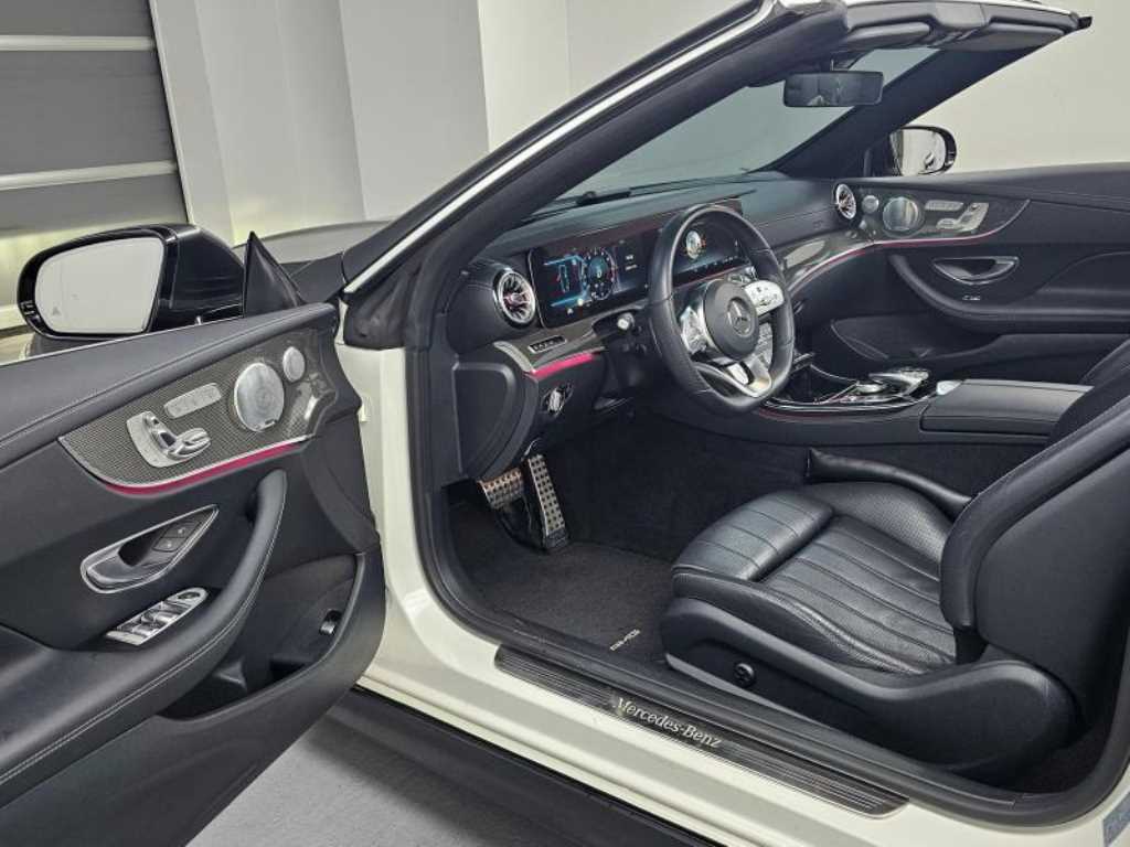 Mercedes Benz E class - Vista 11