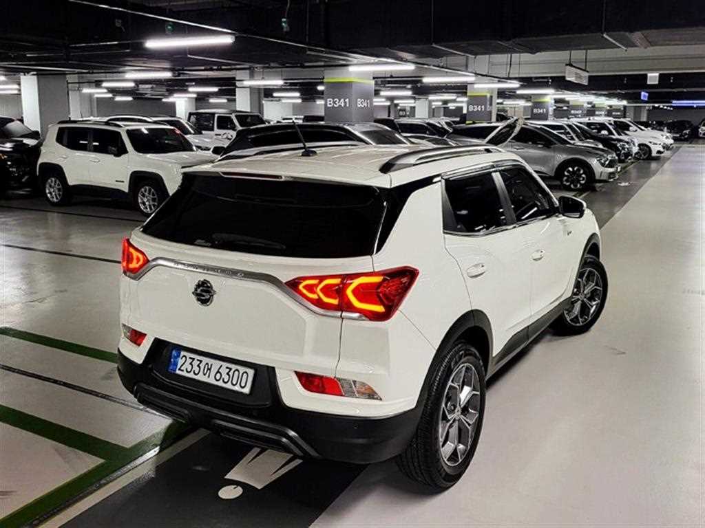 Ssangyong Korando - Vista 6