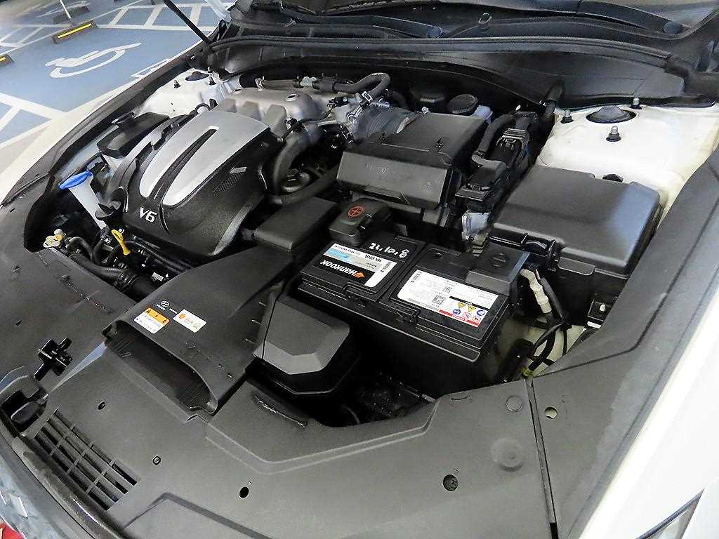 HYUNDAI Grandeur 2020 Blanco - Importación desde Corea - HF Imports Iquique - Foto 19