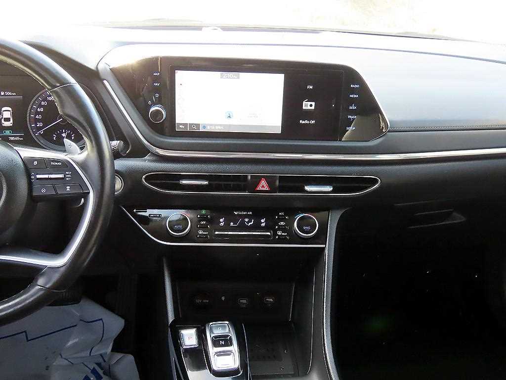 HYUNDAI Sonata - Vista 10