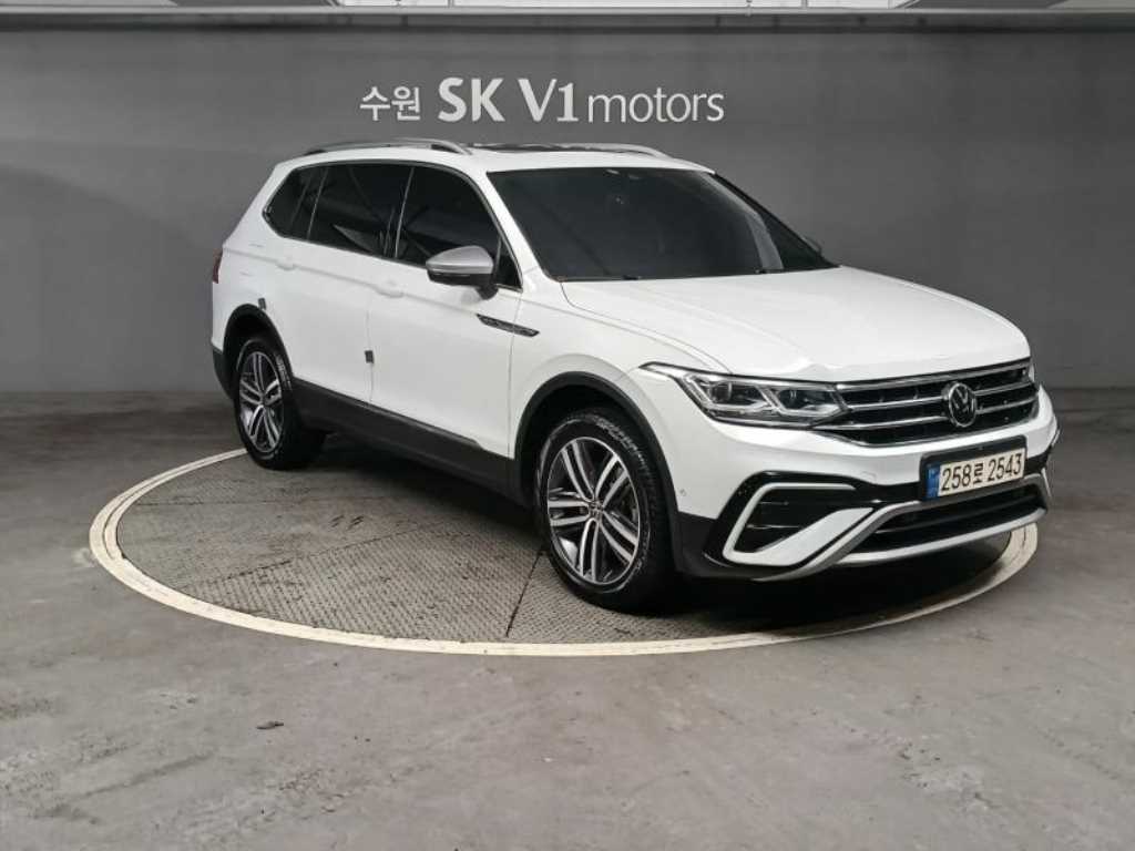 Volkswagen Tiguan - Vista 5