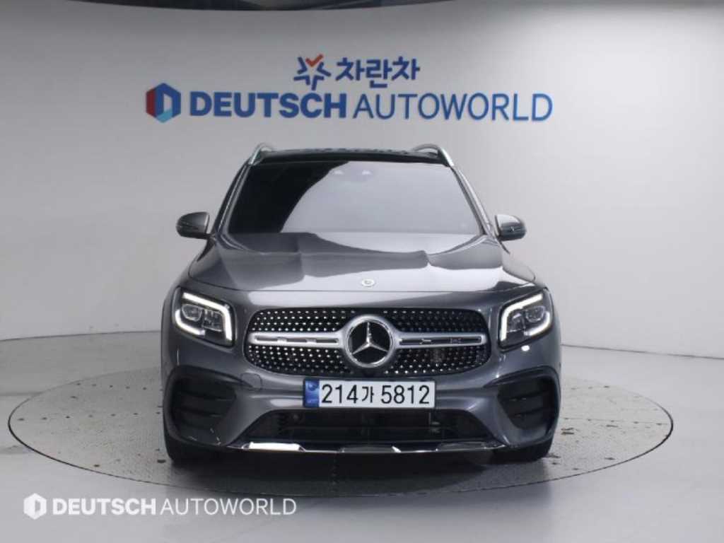 Mercedes Benz GLB Class - Vista 4