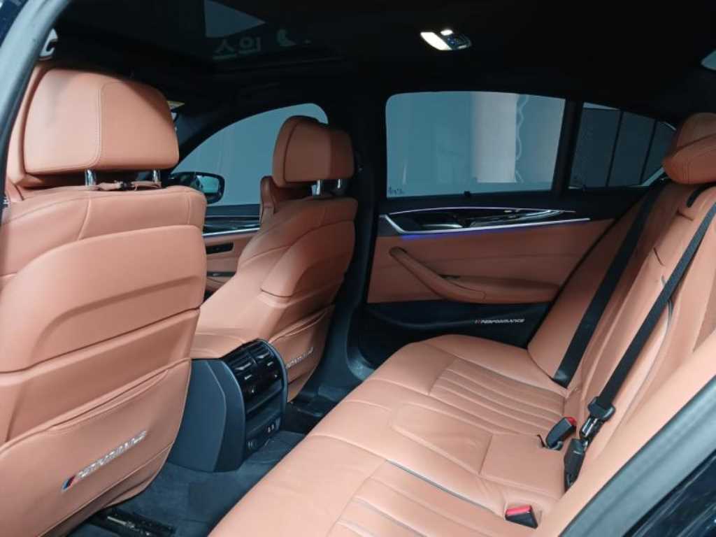 BMW 5 Series - Vista 8