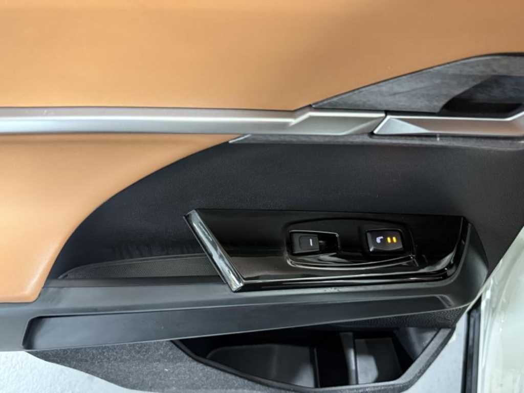 Ssangyong Torres 2024 Blanco - Importación desde Corea - HF Imports Iquique - Foto 17