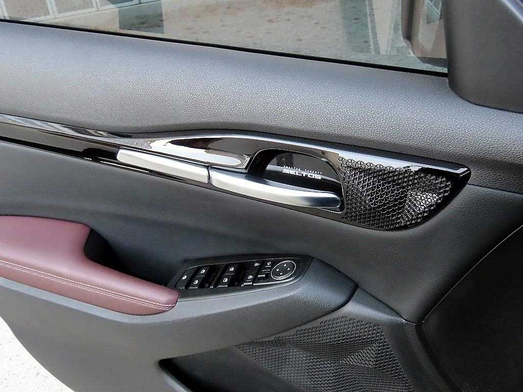 KIA Seltos - Vista 11