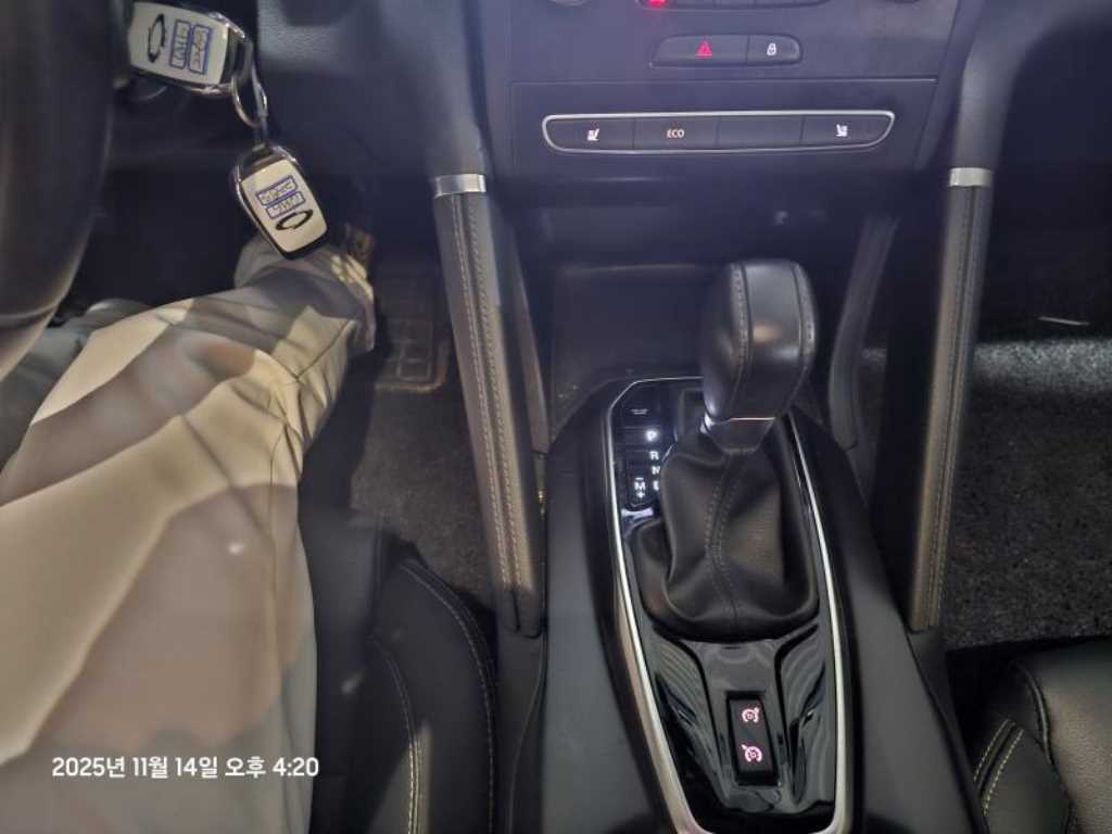 SAMSUNG QM6 - Vista 11