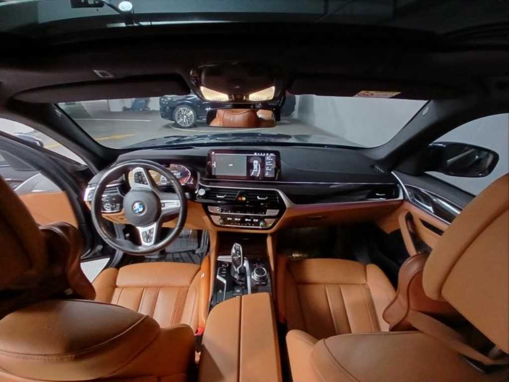 BMW 5 Series - Vista 6