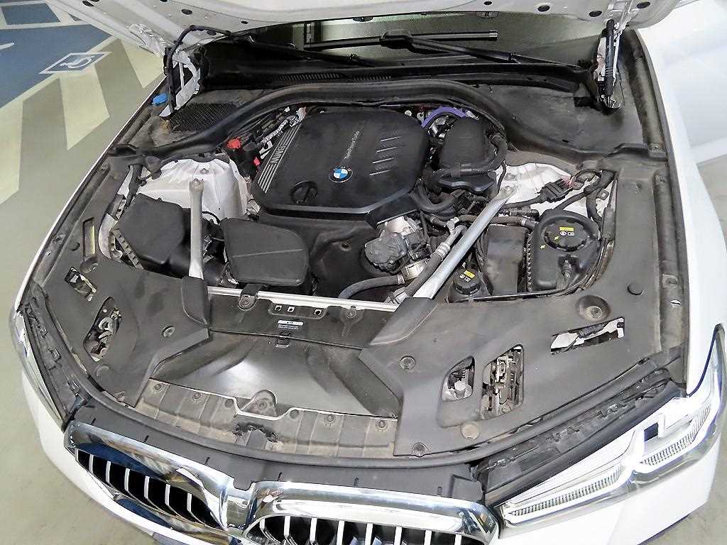 BMW 5 Series 2022 Blanco - Importación desde Corea - HF Imports Iquique - Foto 19