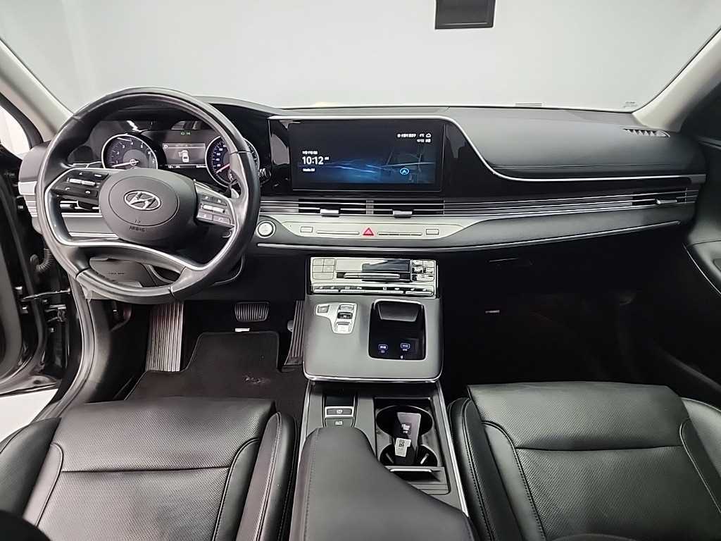 HYUNDAI Grandeur - Vista 7