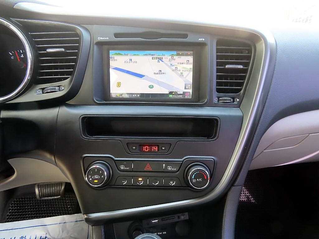 KIA K5 2011 Negro - Importación desde Corea - HF Imports Iquique - Foto 13