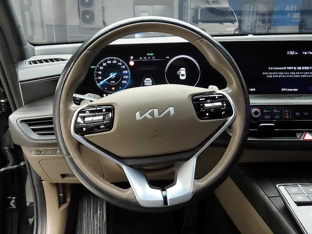 KIA K8 - Vista 7