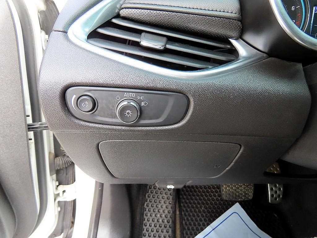 Chevrolet Malibu - Vista 12