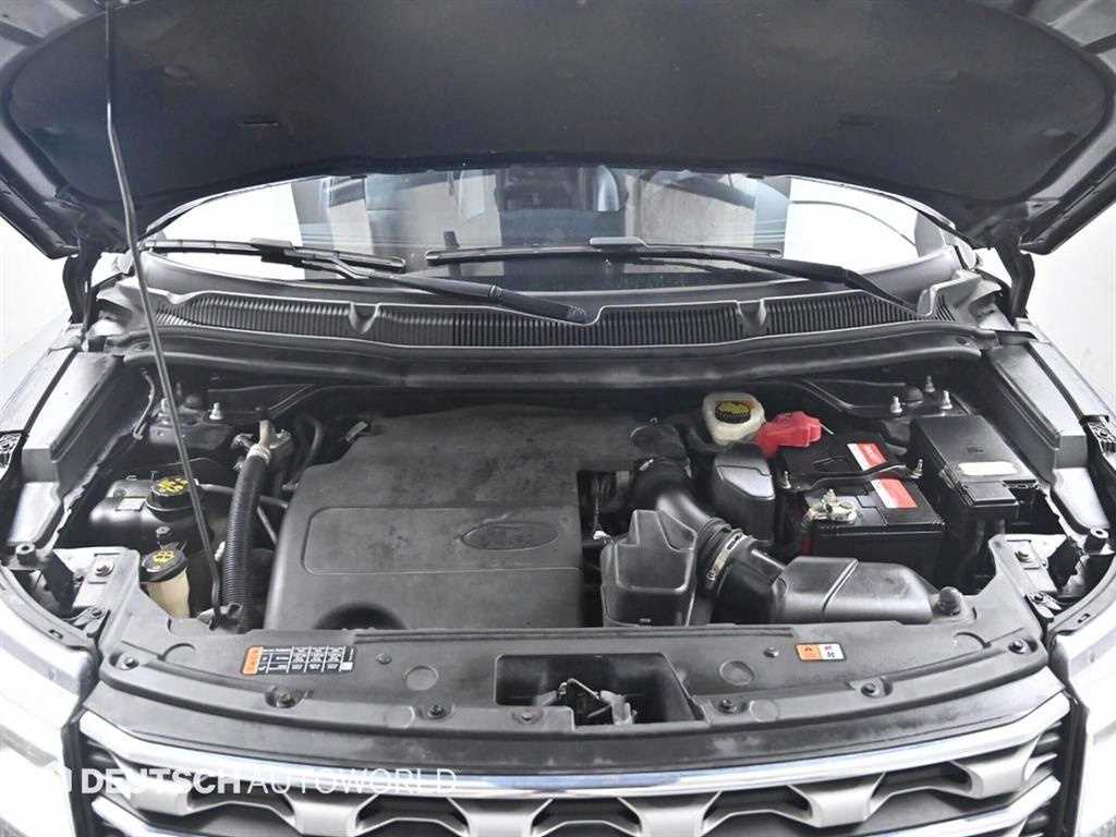 Ford Explorer - Vista 6