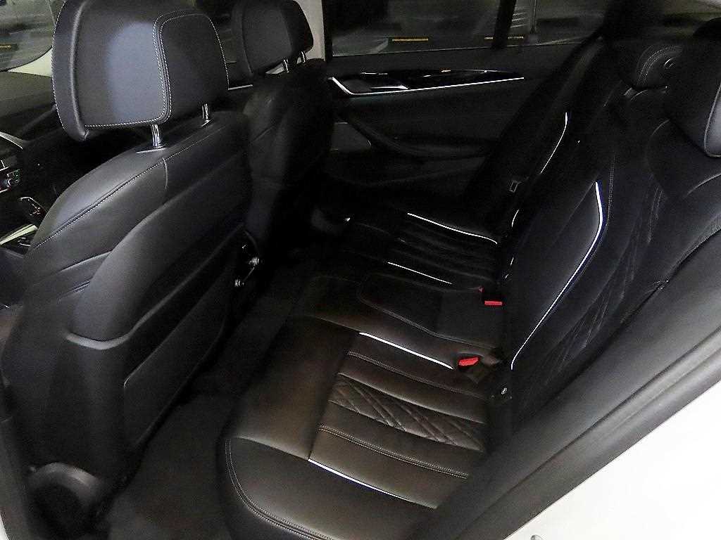 BMW 5 Series - Vista 7