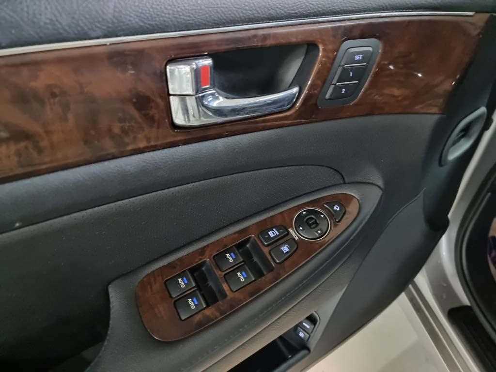 HYUNDAI Genesis 2011 Gris - Importación desde Corea - HF Imports Iquique - Foto 13