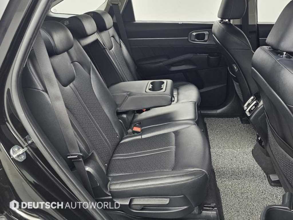 KIA Sorento - Vista 12