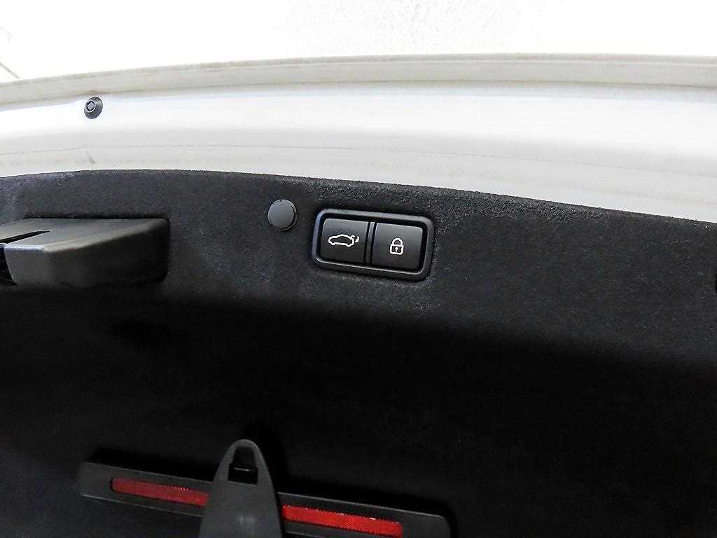 HYUNDAI Grandeur 2020 Blanco - Importación desde Corea - HF Imports Iquique - Foto 17