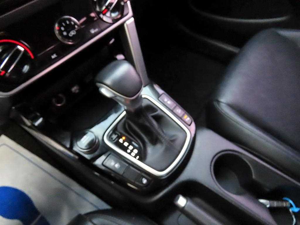 KIA Seltos - Vista 10