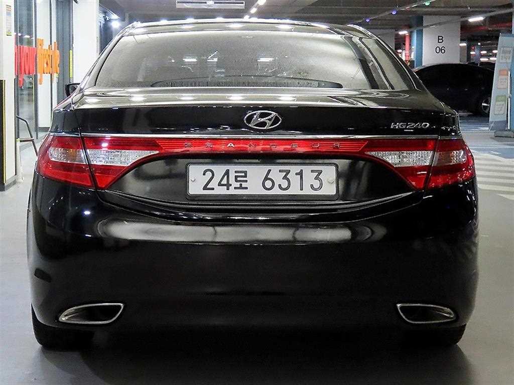 HYUNDAI Grandeur - Vista 5