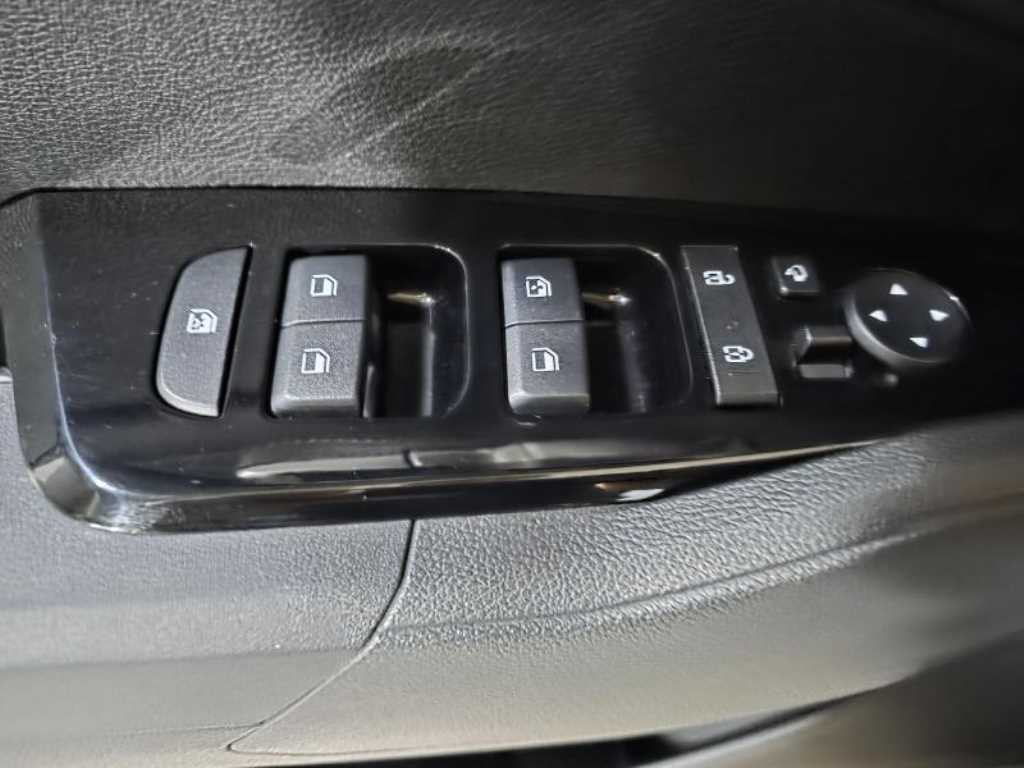 KIA Sportage - Vista 12