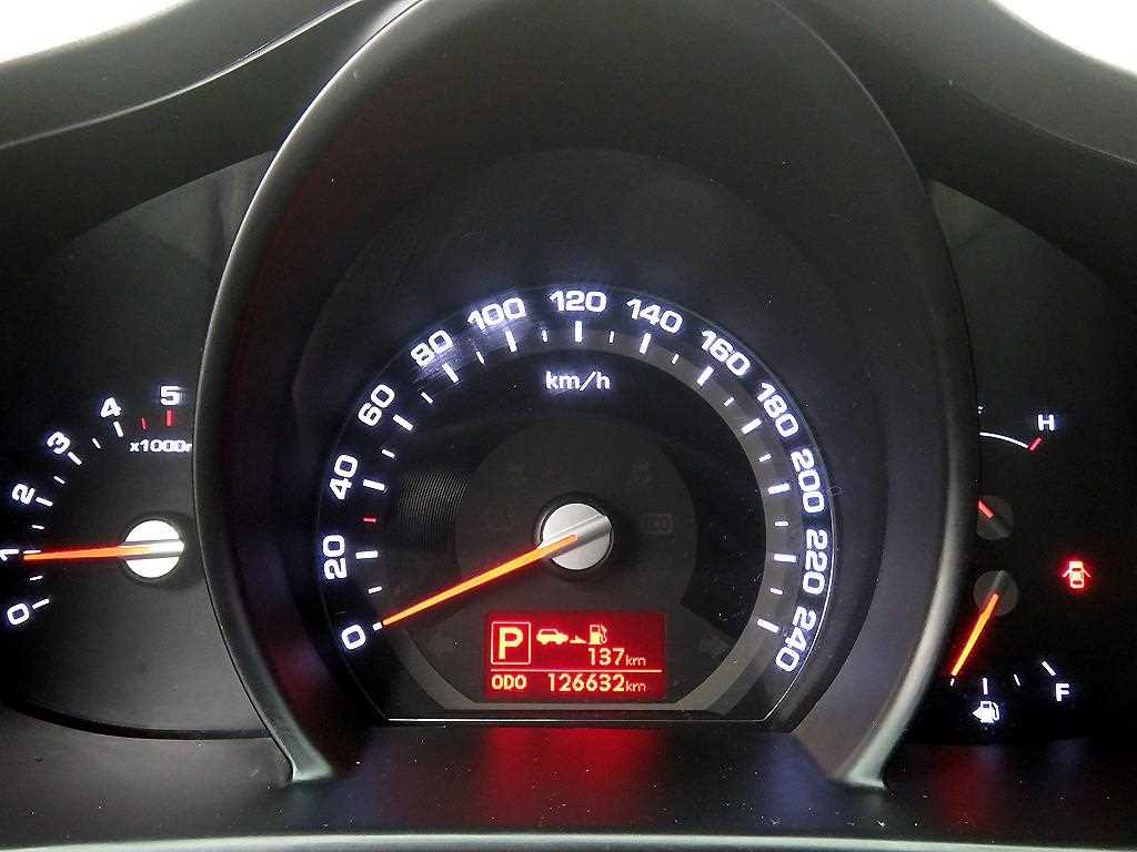 KIA Sportage 2012 Blanco - Importación desde Corea - HF Imports Iquique - Foto 14