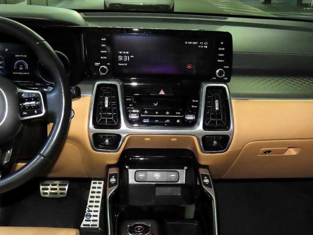 KIA Sorento - Vista 11