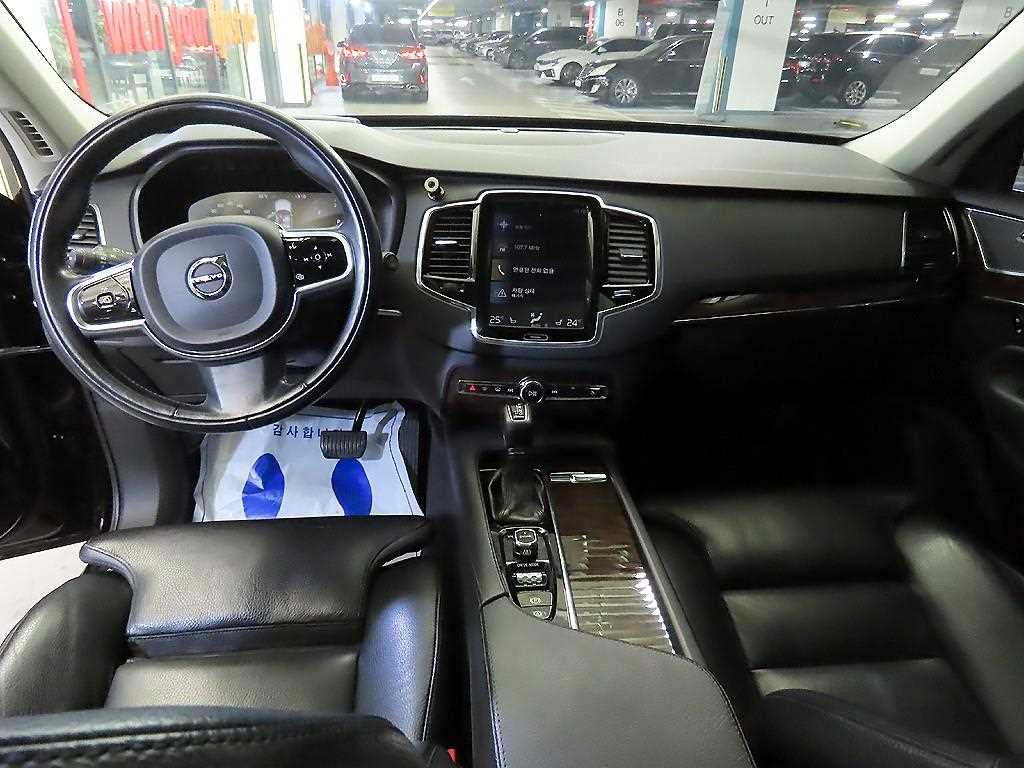 Volvo XC90 - Vista 10