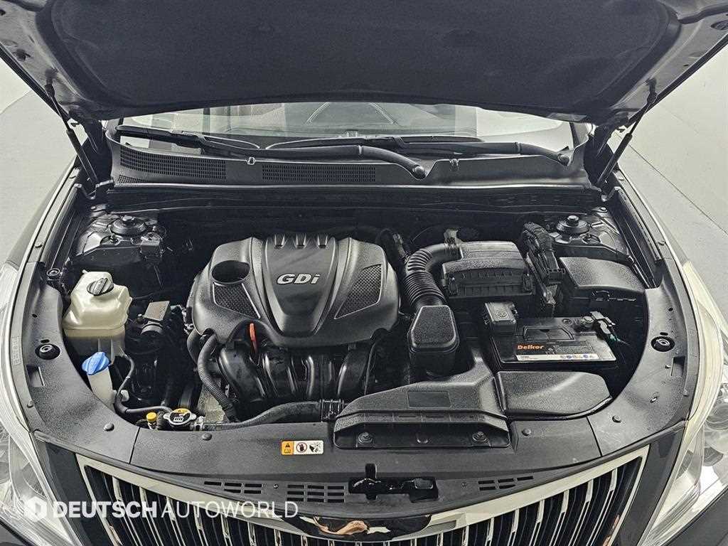 HYUNDAI Grandeur - Vista 6