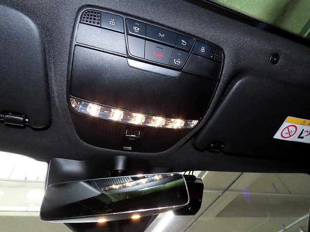 Mercedes Benz GLC Class 2022 Blanco - Importación desde Corea - HF Imports Iquique - Foto 14