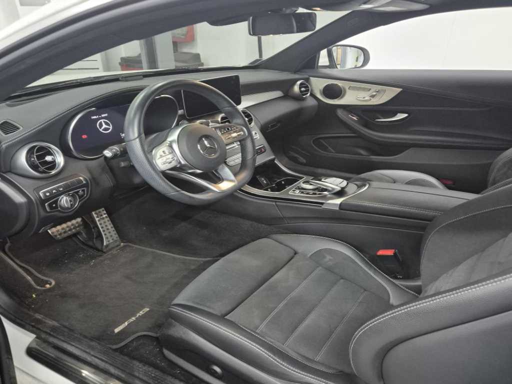 Mercedes Benz C Class - Vista 3