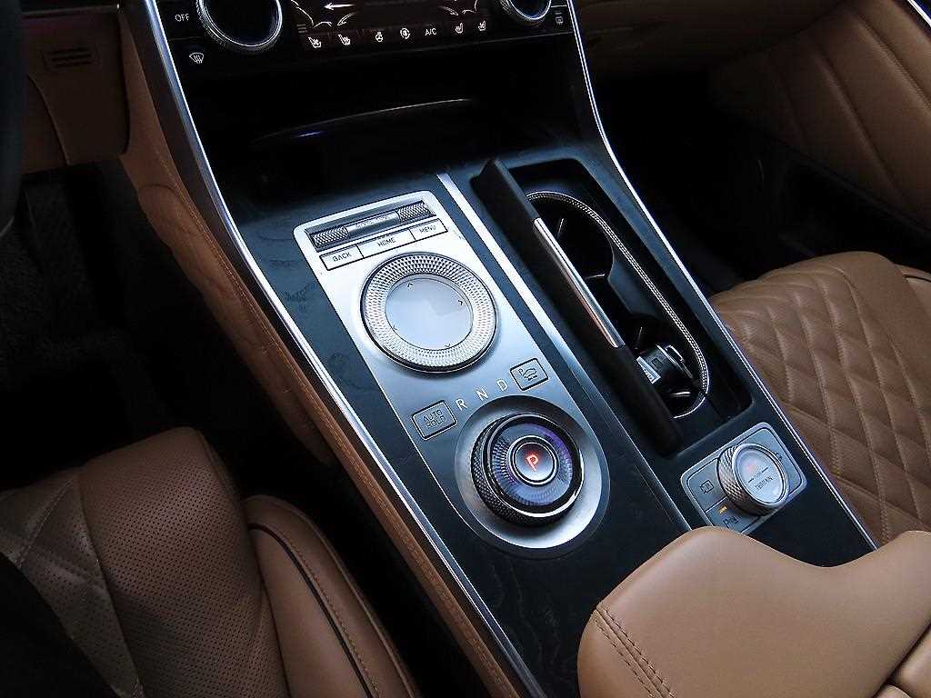 Genesis GV80 - Vista 11