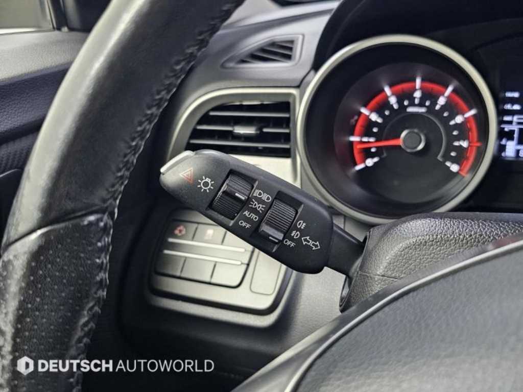 Ssangyong Tivoli 2018 Blanco - Importación desde Corea - HF Imports Iquique - Foto 18