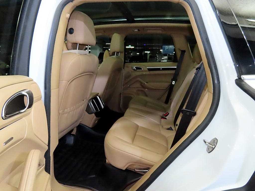 Porsche Cayenne - Vista 7