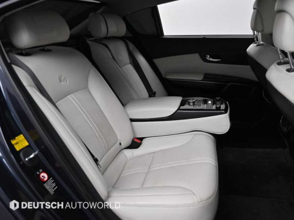 KIA K9 - Vista 12