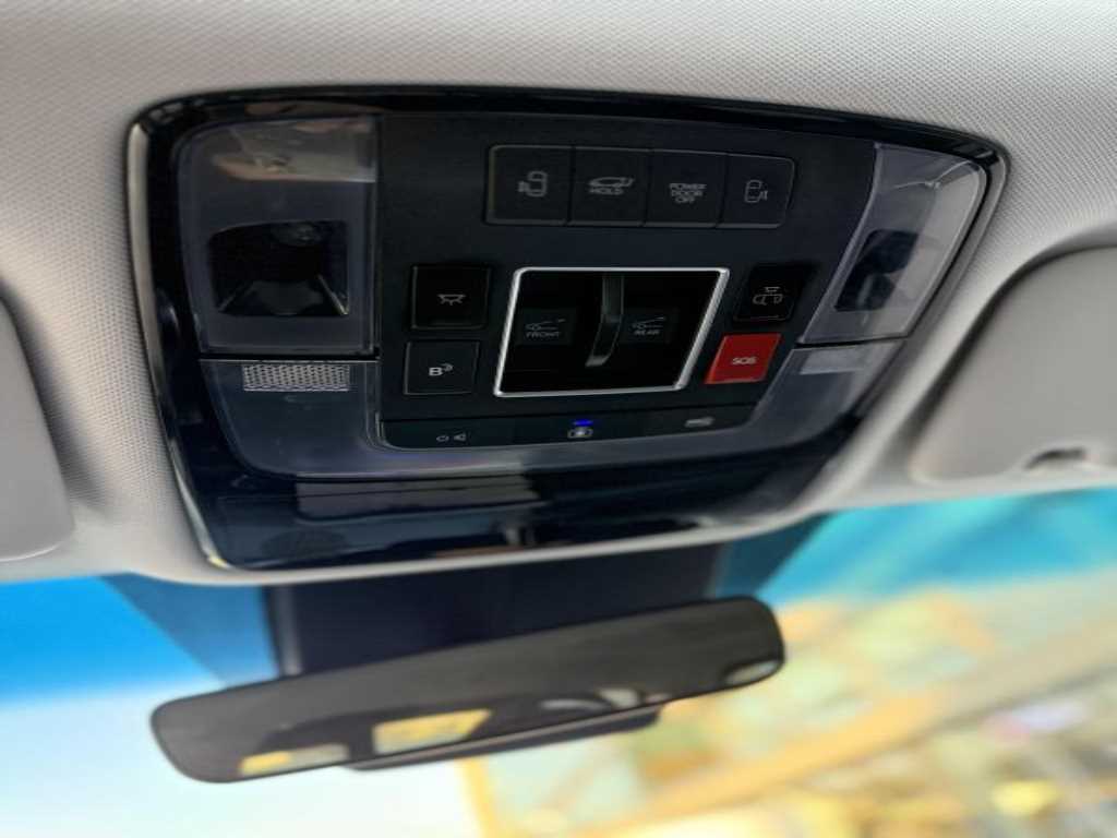 HYUNDAI Staria - Vista 12