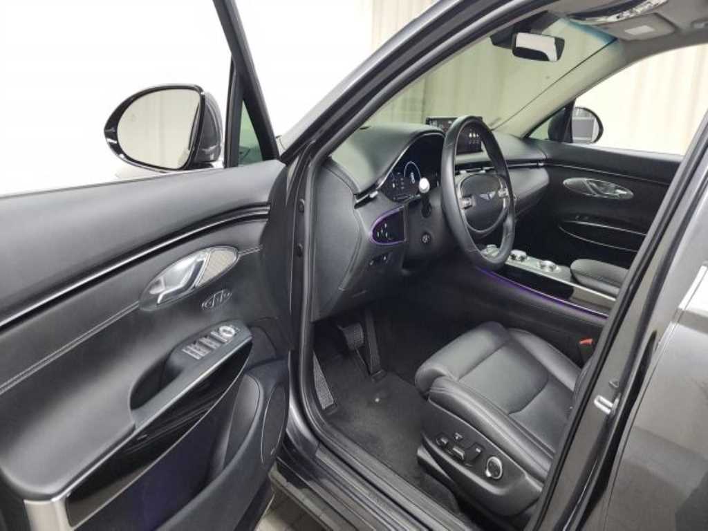 Genesis GV70 - Vista 10