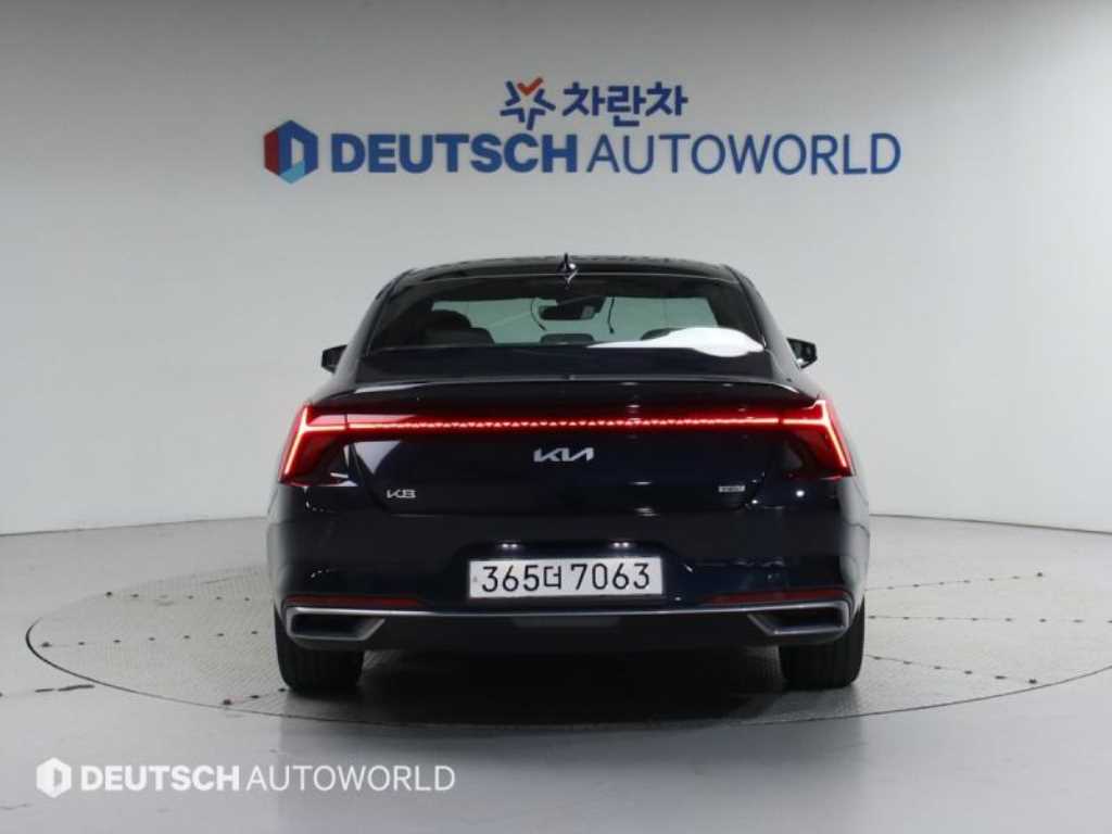 KIA K8 - Vista 4