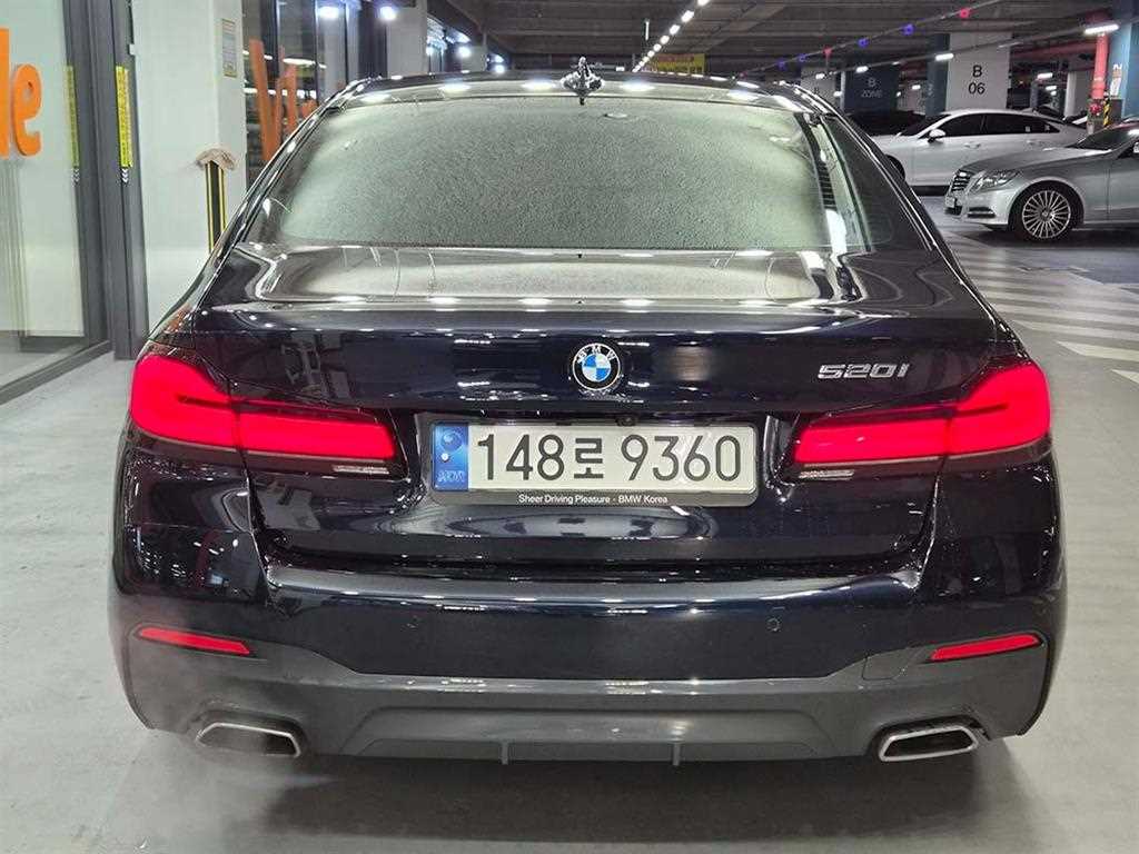 BMW 5 Series - Vista 5