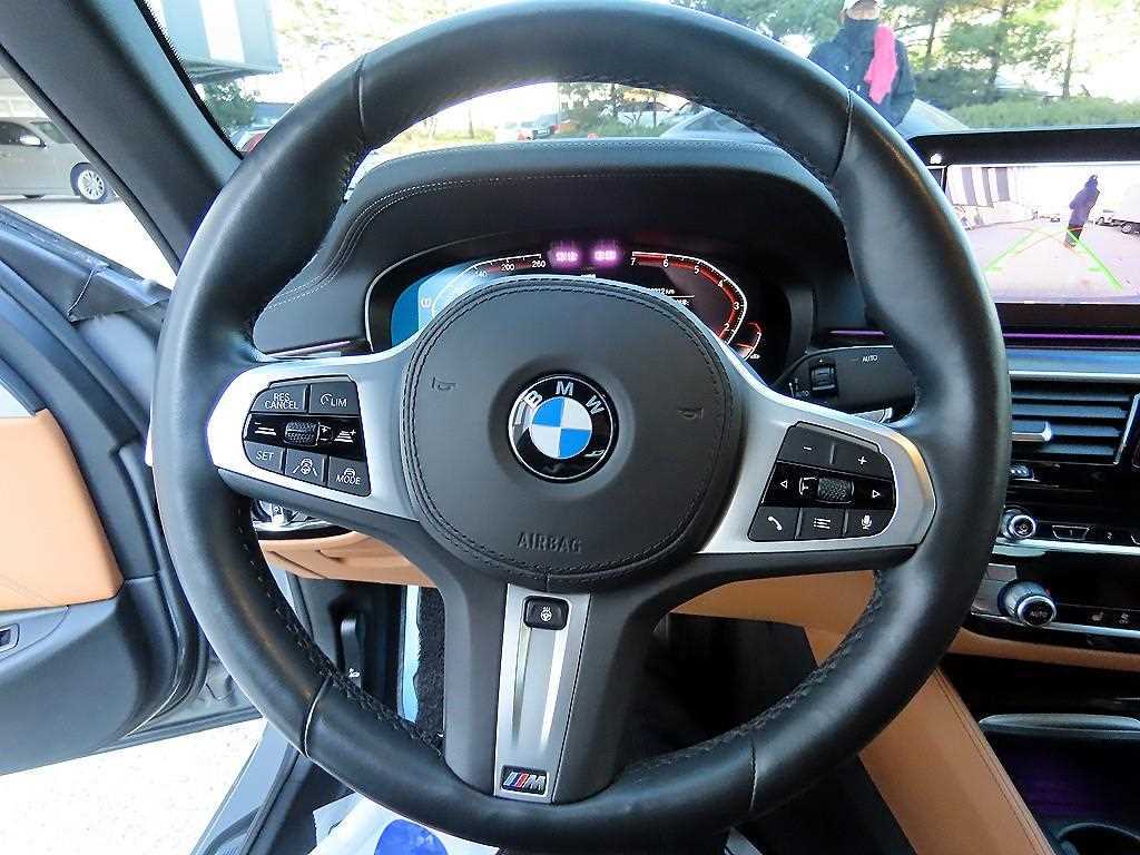 BMW 5 Series - Vista 8