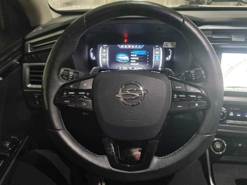 Ssangyong Korando - Vista 6