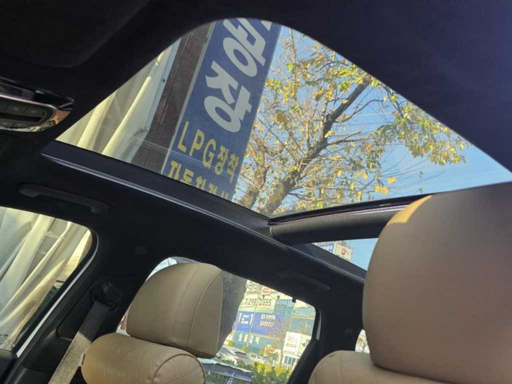 HYUNDAI Santa Fe - Vista 9