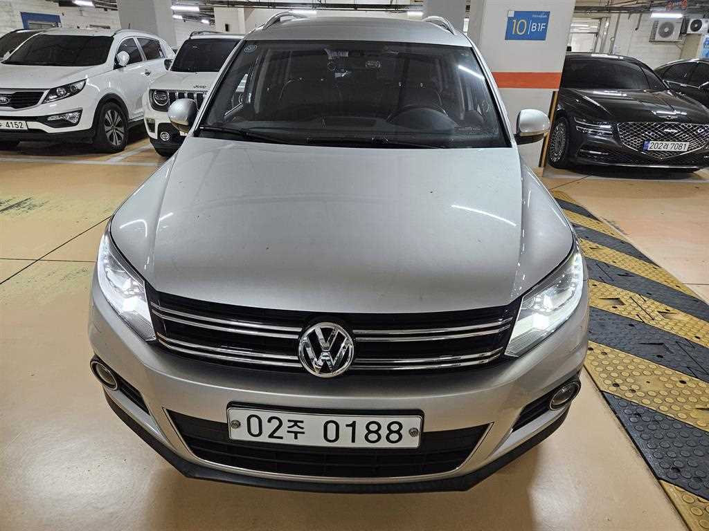 Volkswagen Tiguan 2016 Plateado - Importación desde Corea - HF Imports Iquique - Foto 1