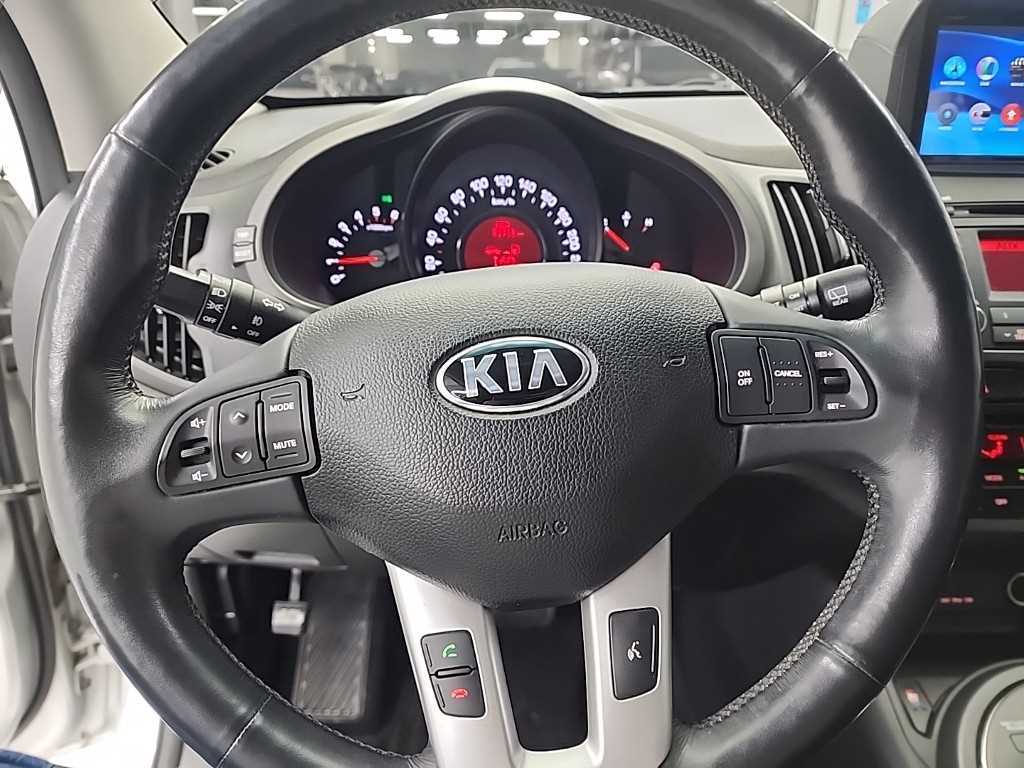 KIA Sportage - Vista 9