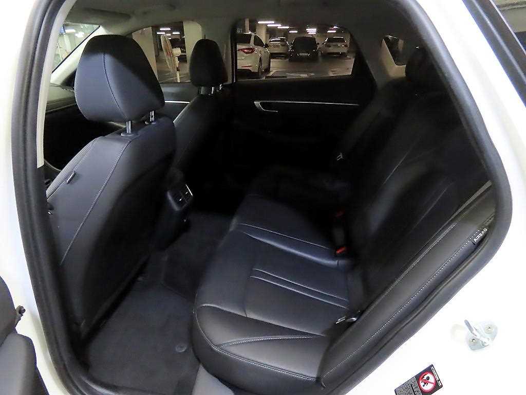 HYUNDAI Sonata - Vista 7