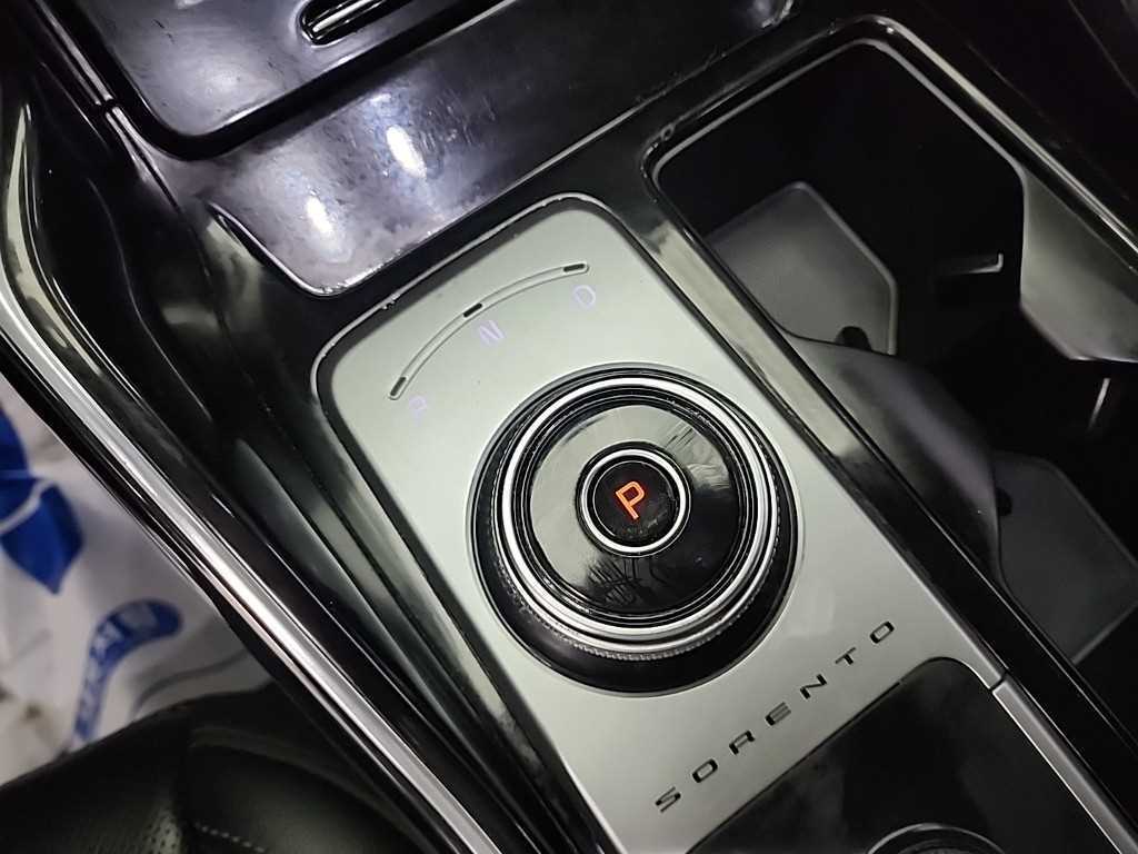 KIA Sorento - Vista 8