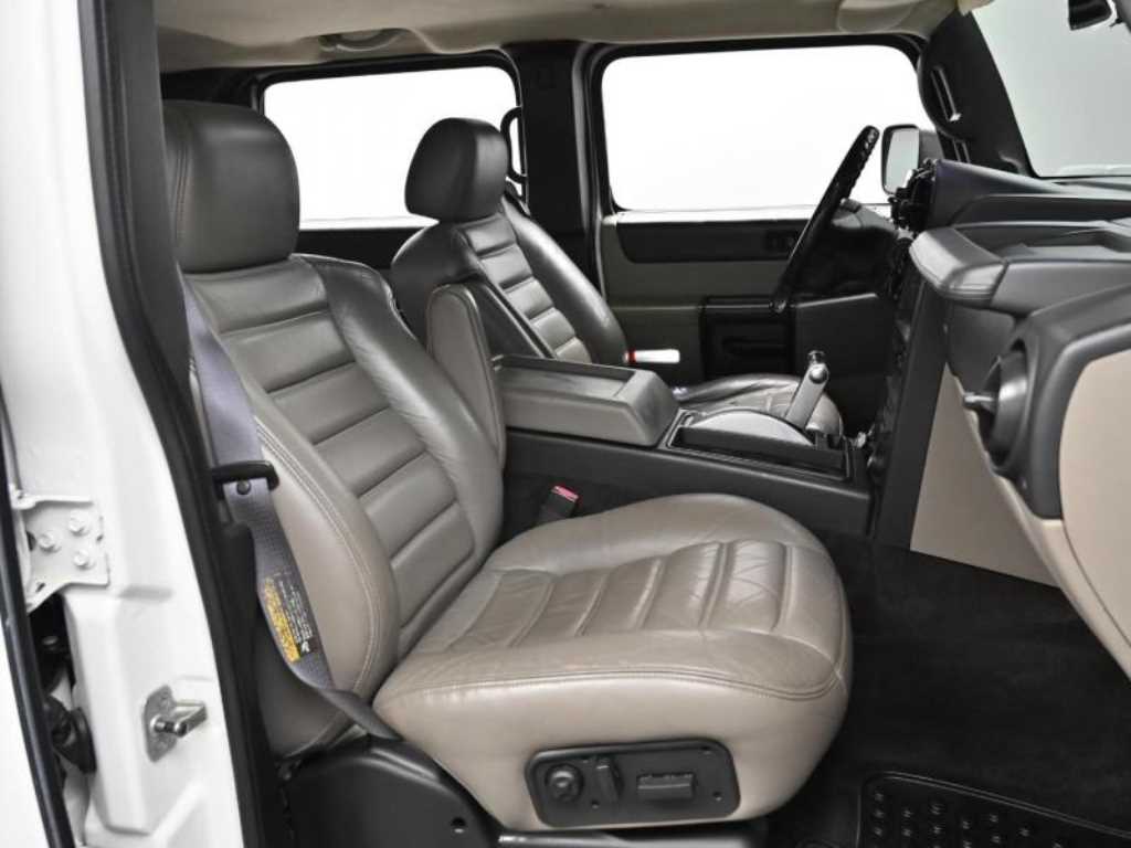 Hummer H2 - Vista 10