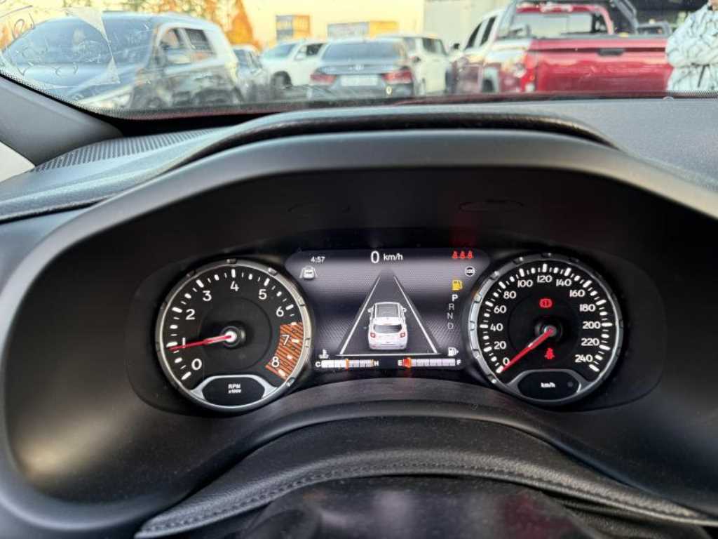 Jeep Renegade - Vista 12